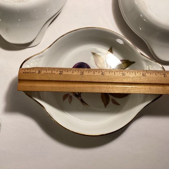 Set of 8 Royal Worcester, Evesham tab handle serving dishes - Picture 7 of 7